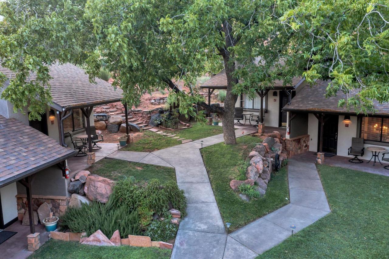 ספרינגדייל Red Rock Inn Cottages מראה חיצוני תמונה