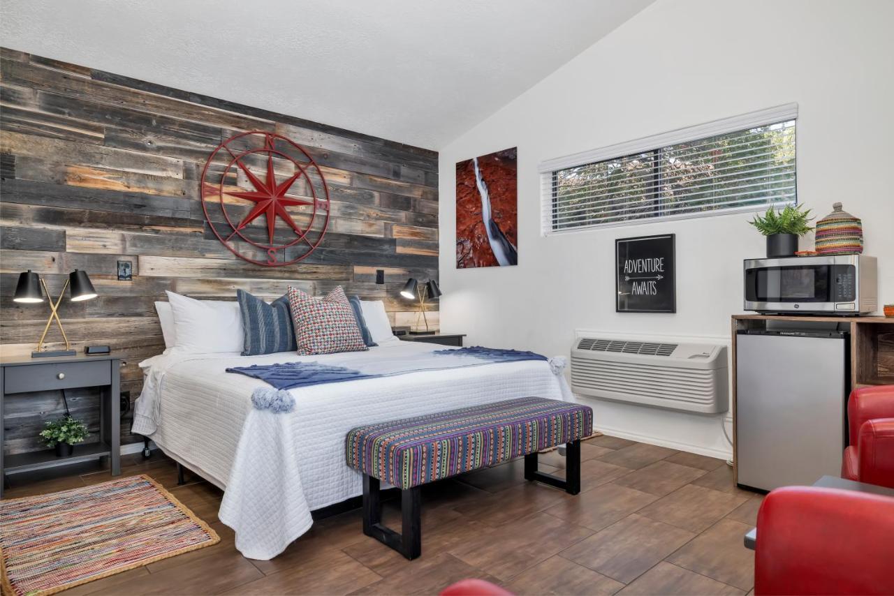 ספרינגדייל Red Rock Inn Cottages מראה חיצוני תמונה