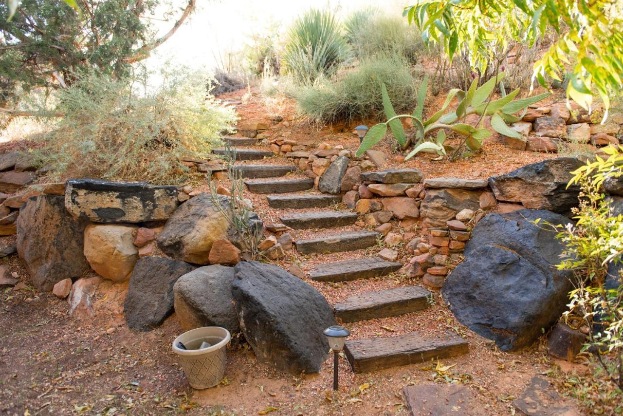 ספרינגדייל Red Rock Inn Cottages מראה חיצוני תמונה